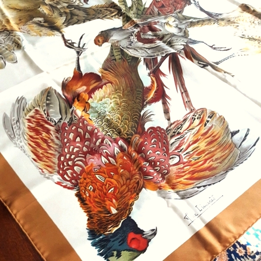 HERMÈS CARRÉ Belle Chasse Silk Twill Scarf Wrap 90cm, Pheasants NEVER USED🌞 - Picture 3 of 7